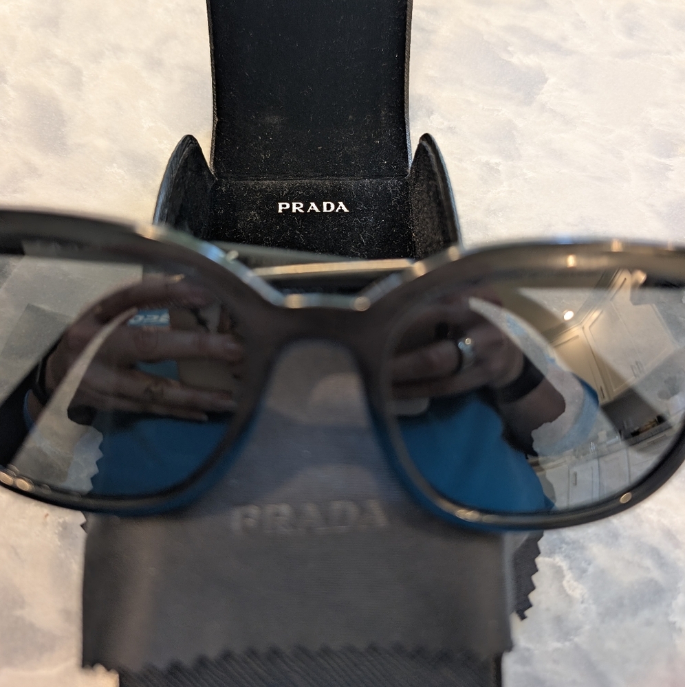 Prada Sunglasses SPR-03X